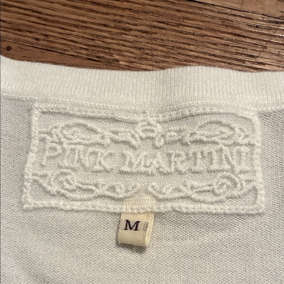 Pink Martini Elegant White V-Neck Sweater - Picture 5 of 12